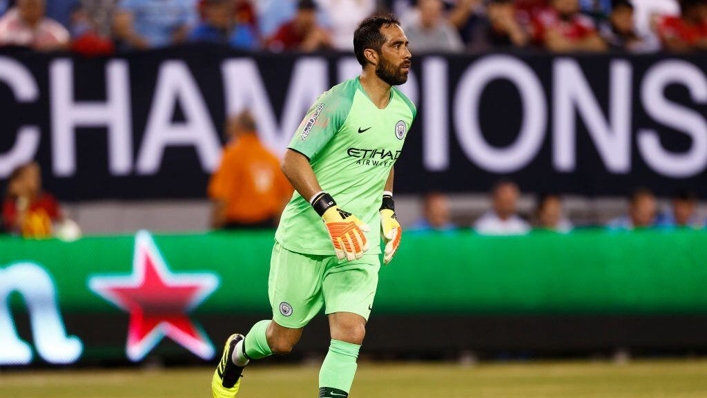 EAST RUTHERFORD, NJ - JULY 25: Claudio Bravo #1 of Manchester City moves the ball against Liverpool during their match at MetLife Stadium on July 25, 2018 in East Rutherford, New Jersey. (Photo by Jeff Zelevansky/Getty Images)