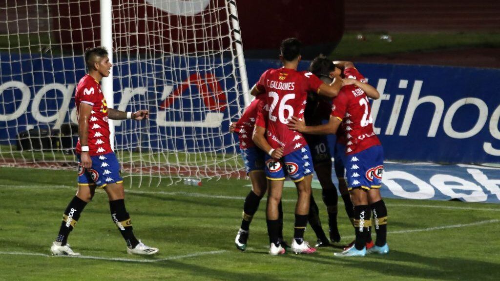 31 DE ENERO DE 2021/CURICÒ. Durante el partido válido por la vigésimo quinta fecha del campeonato AFP Planvital, entre Curicó Unido y Unión Española, disputado en el Estadio Bicentenario La Granja. FOTO: GABRIEL SILVA/AGENCIA UNO