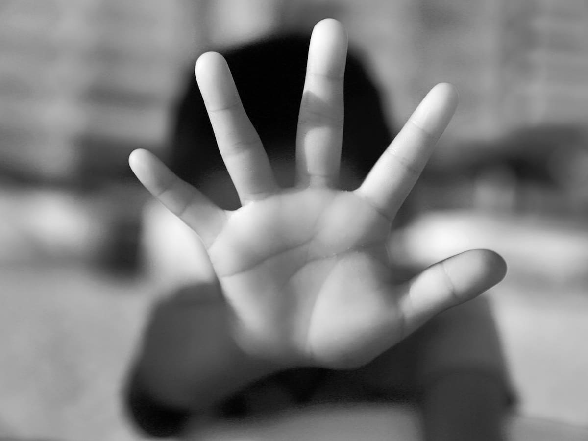 “Hace un año que no duermo. Me arruinaron la vida”: ingeniero fue acusado de abuso sexual contra menor y justicia tomó decisión