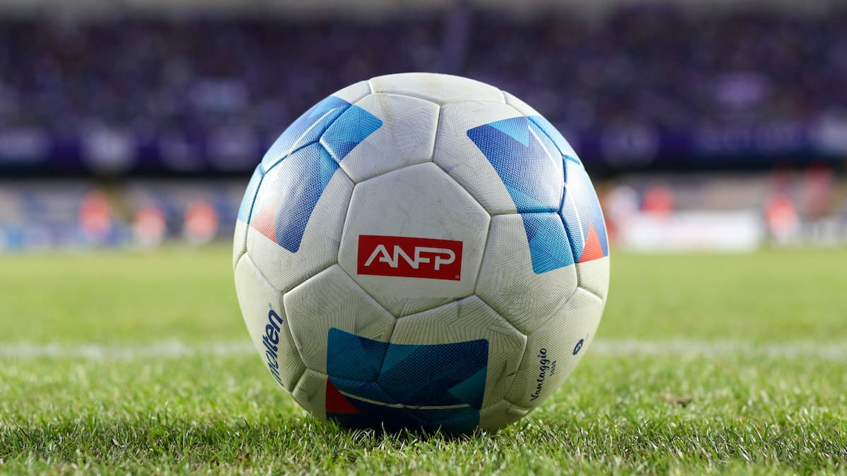 Un partido quedó pendiente: así se jugó la fecha 8 del Campeonato Nacional 2025
