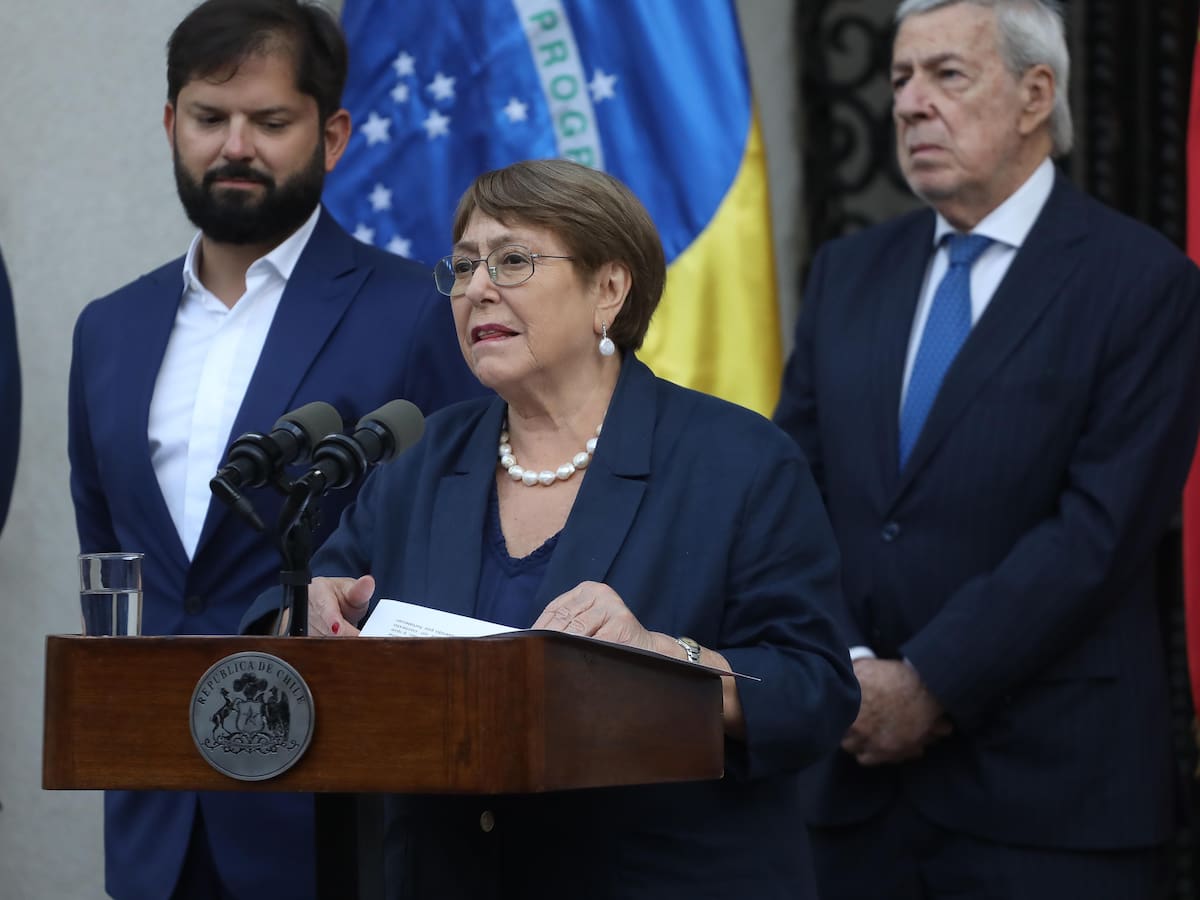 Cadem: 44% está de acuerdo con la postulación de Bachelet a la Secretaría General de la ONU