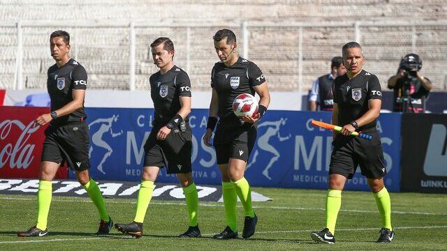 Árbitros Campeonato Nacional