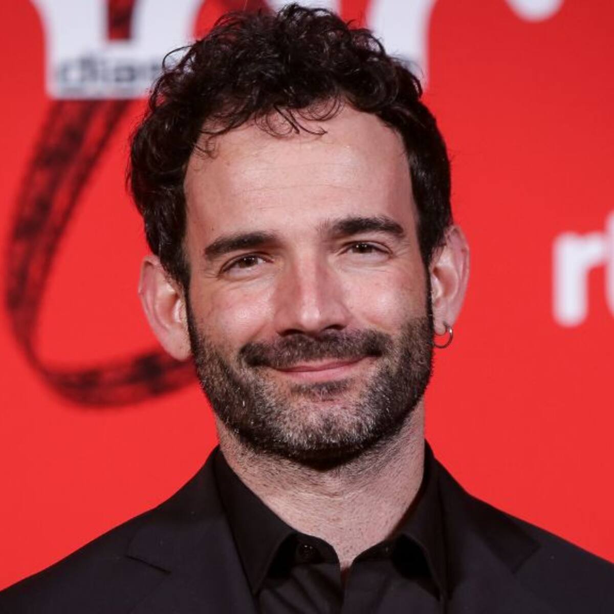Cineasta español Luis López Carrasco gana el 41° Premio Herralde de novela