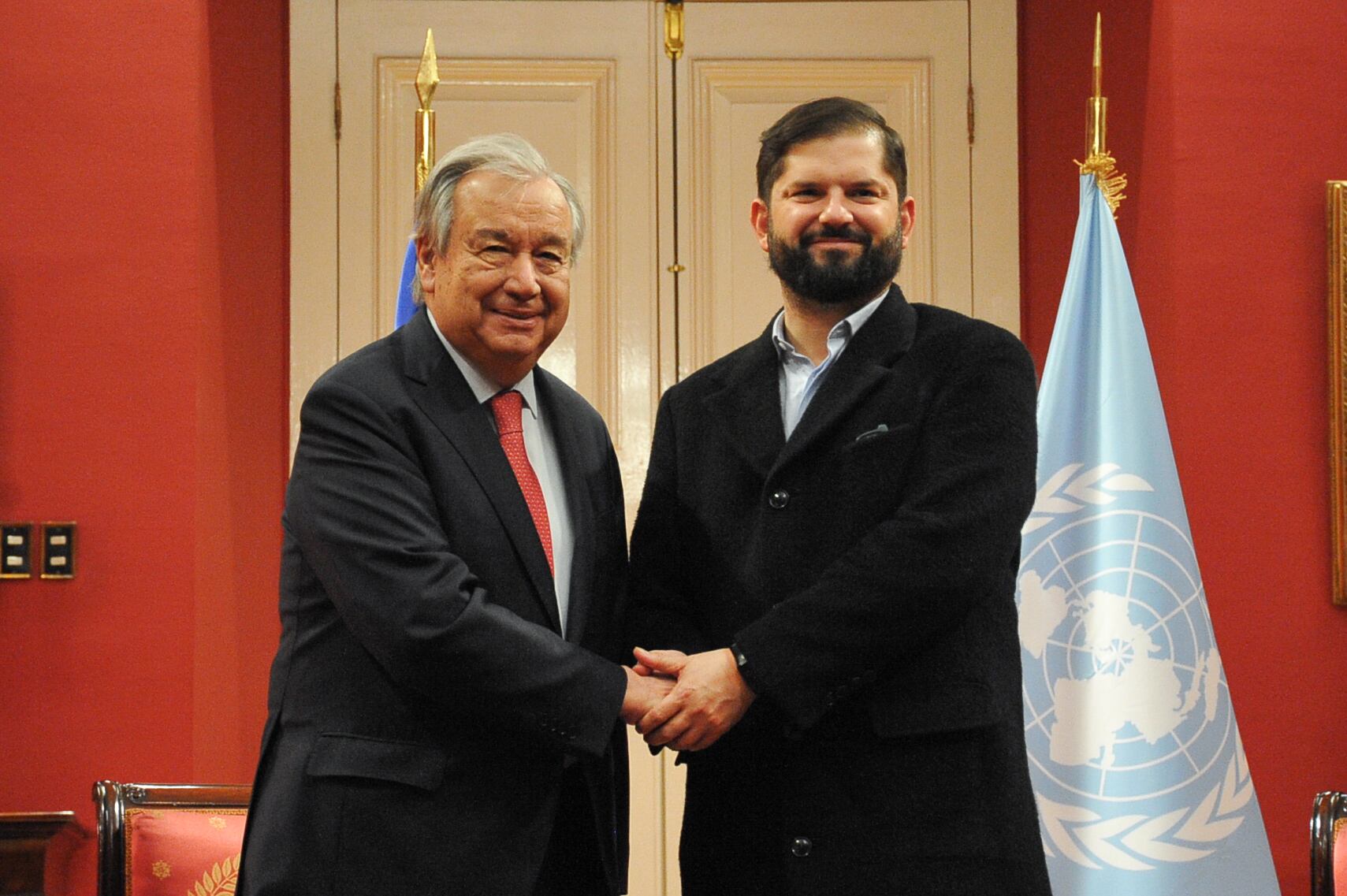 02 DE MAYO DEL 2024 / SANTIAGO
El Presidente de la República, Gabriel Boric Font, recibe en audiencia al Secretario General de Naciones Unidas, António Gutierres.
FOTO: VICTOR HUENANTE / AGENCIAUNO