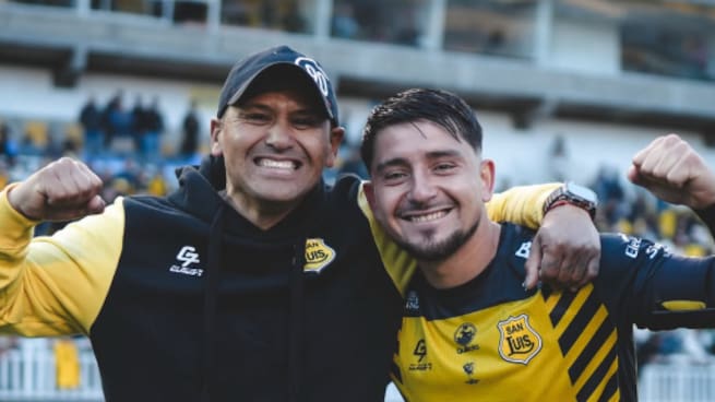 Humberto Suazo celebra el liderato de San Luis