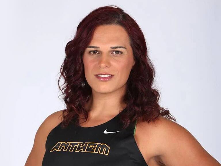 Suspenden a deportista transgénero por negarse a las pruebas de género para demostrar su elegibilidad en la categoría femenina