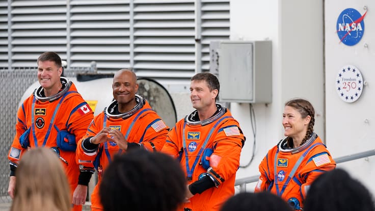 “Lo veo como un renacimiento de la colonización espacial”: científico chileno de la NASA comentó la misión Artemis II