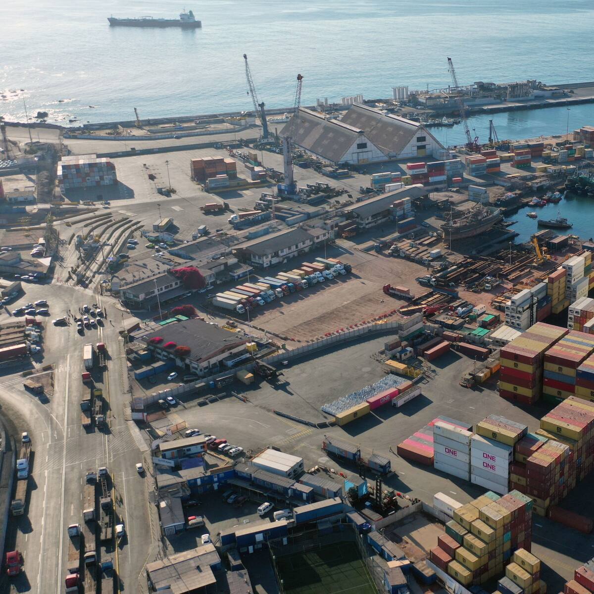 Trabajadores portuarios anuncian paralización nacional: acusan compromisos incumplidos del Gobierno