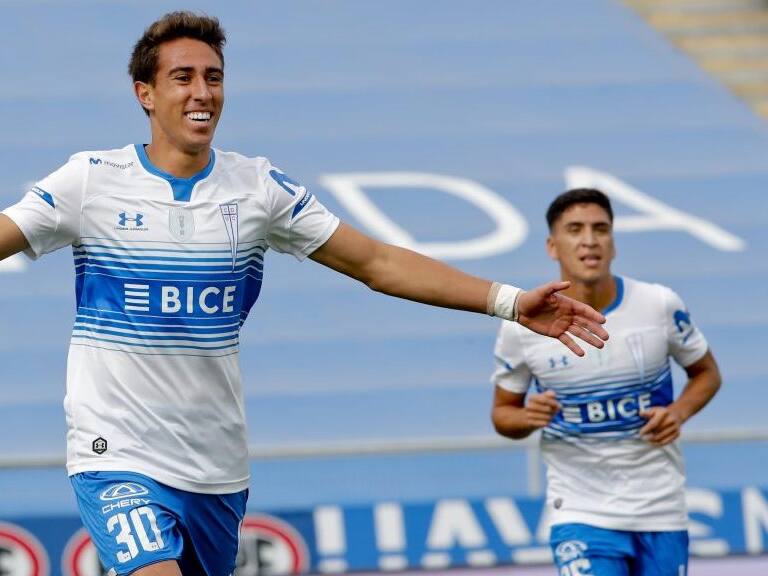8 de Mayo del 2021/SANTIAGODiego Valencia(c) celebra su primer gol y el 2 a 0 de Universidad Catolica ,durante el partido valido por la séptima fecha del Campeonato Nacional AFP PlanVital 2021, entre Universidad Catolica vs Union La Calera, disputado en el Estadio San Carlos de Apoquindo.
FOTO:FRANCISCO LONGA/AGENCIAUNO