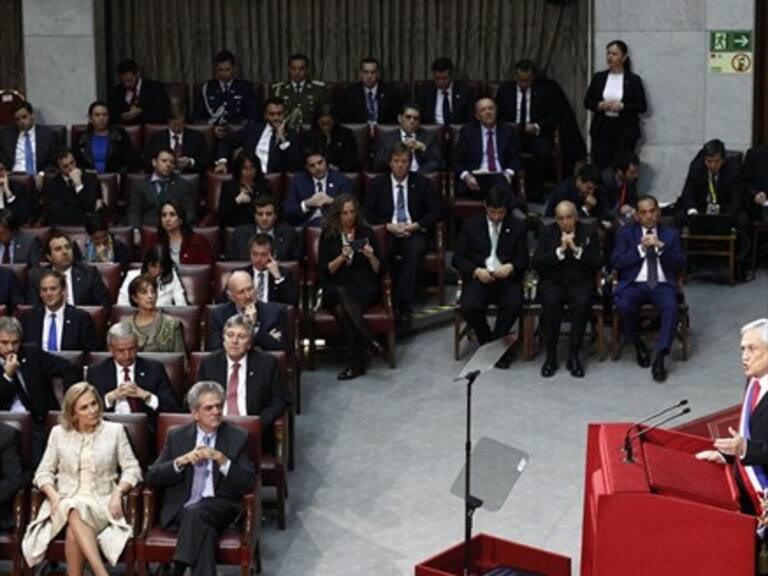 Fibra Óptica para todas las comunas y escuelas de Chile: Las propuestas tecnológicas de Piñera