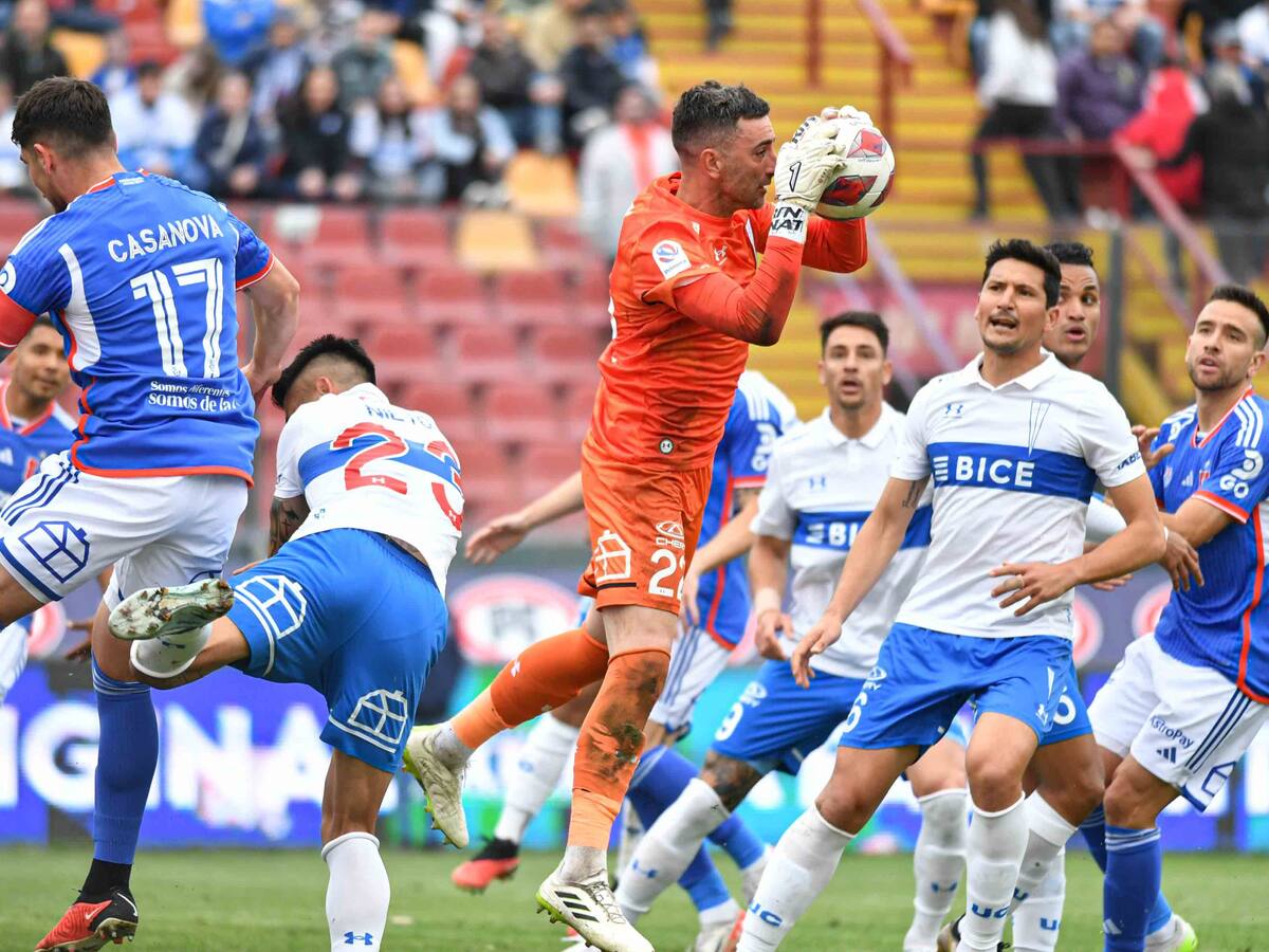 Jugó en la UC, fue seleccionado argentino y ahora anunció su retiro del fútbol: “Todo fue más de lo que soñé”
