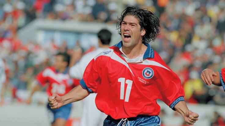 Con doblete de Salas y el polémico penal de Bouchardeau: se cumplen 27 años del debut de Chile ante Italia en Francia 98