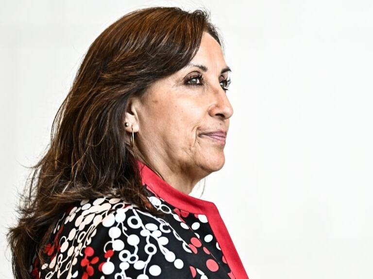 Presidenta de Perú pide perdón «en nombre del Estado» a víctimas de las protestas