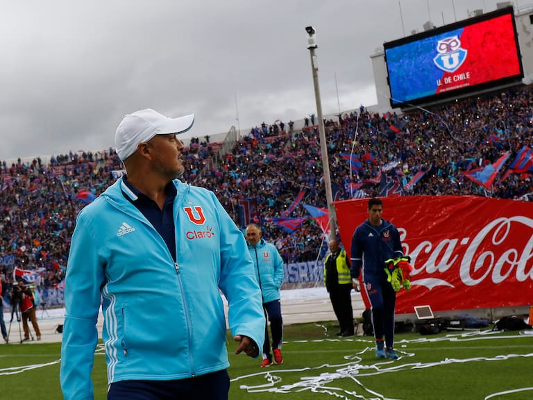 El anhelo del referente azul, Luis Musrri: “Hasta iría a barrer a la U” | Agencia Uno