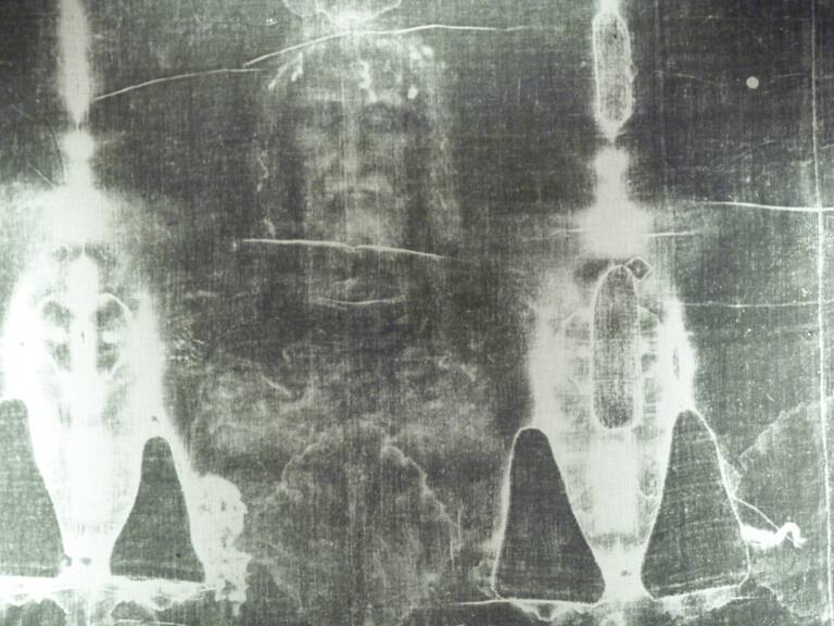 Estudio propone una nueva explicación para el origen del Santo Sudario