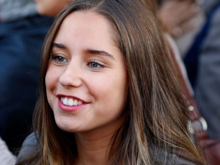 Hija de Karen Doggenweiler es electa consejera académica en la UDP