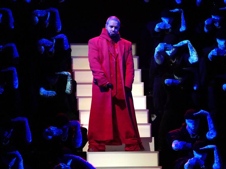 LAS VEGAS, NEVADA - APRIL 03: J Balvin performs onstage during the 64th Annual GRAMMY Awards at MGM Grand Garden Arena on April 03, 2022 in Las Vegas, Nevada. (Photo by Kevin Mazur/Getty Images for The Recording Academy)