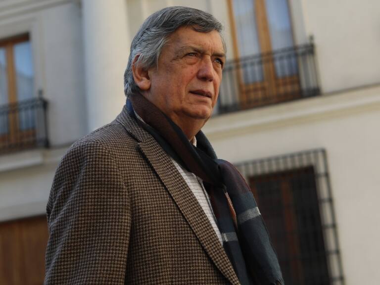 Presidente del PC recalca que es “imposible que un proceso constitucional se reponga en el marco de este gobierno”