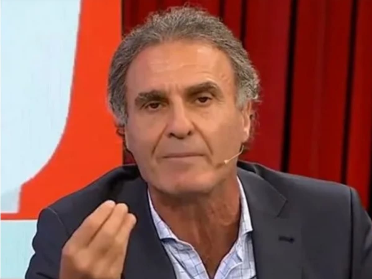 Óscar Ruggeri explota contra Arturo Vidal: “A este le gusta hablar, se la agarra con Gareca y hace dos mundiales que no van”