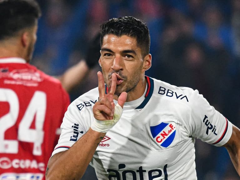 Luis Suárez marca su primer gol en su regreso a Nacional