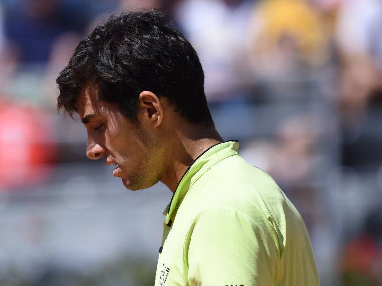 Cristian Garin debe esperar al martes para completar su debut en Roland Garros