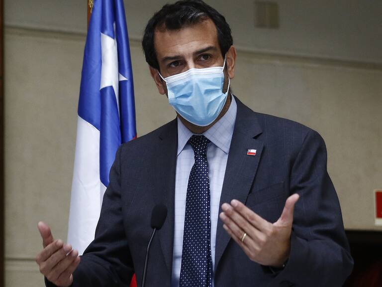 Ministro del Interior por comercio esencial