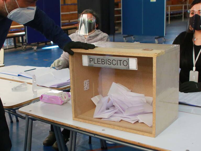proyecto para que voten enfermos de covid-19 en el plebiscito