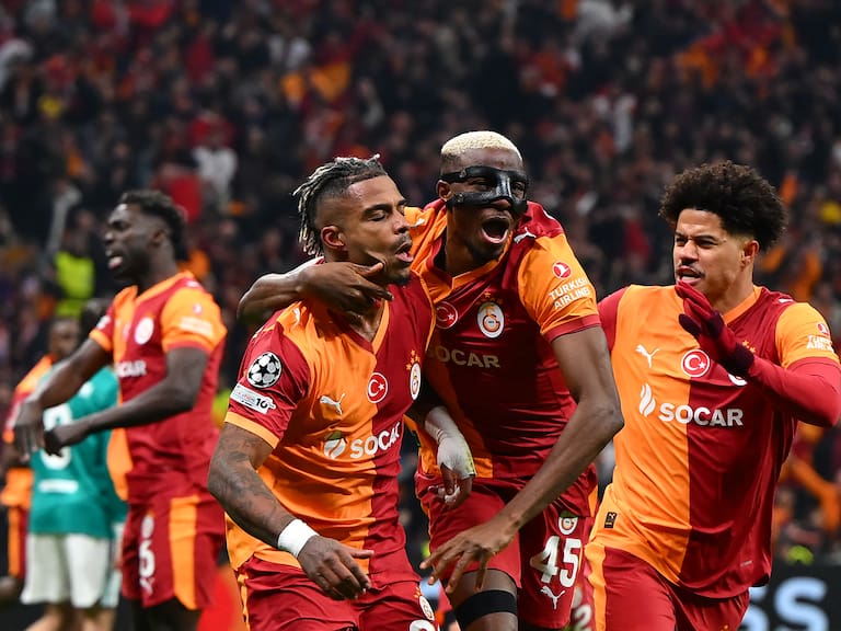 Galatasaray madruga al Liverpool en la llave por los octavos de final de la Champions League