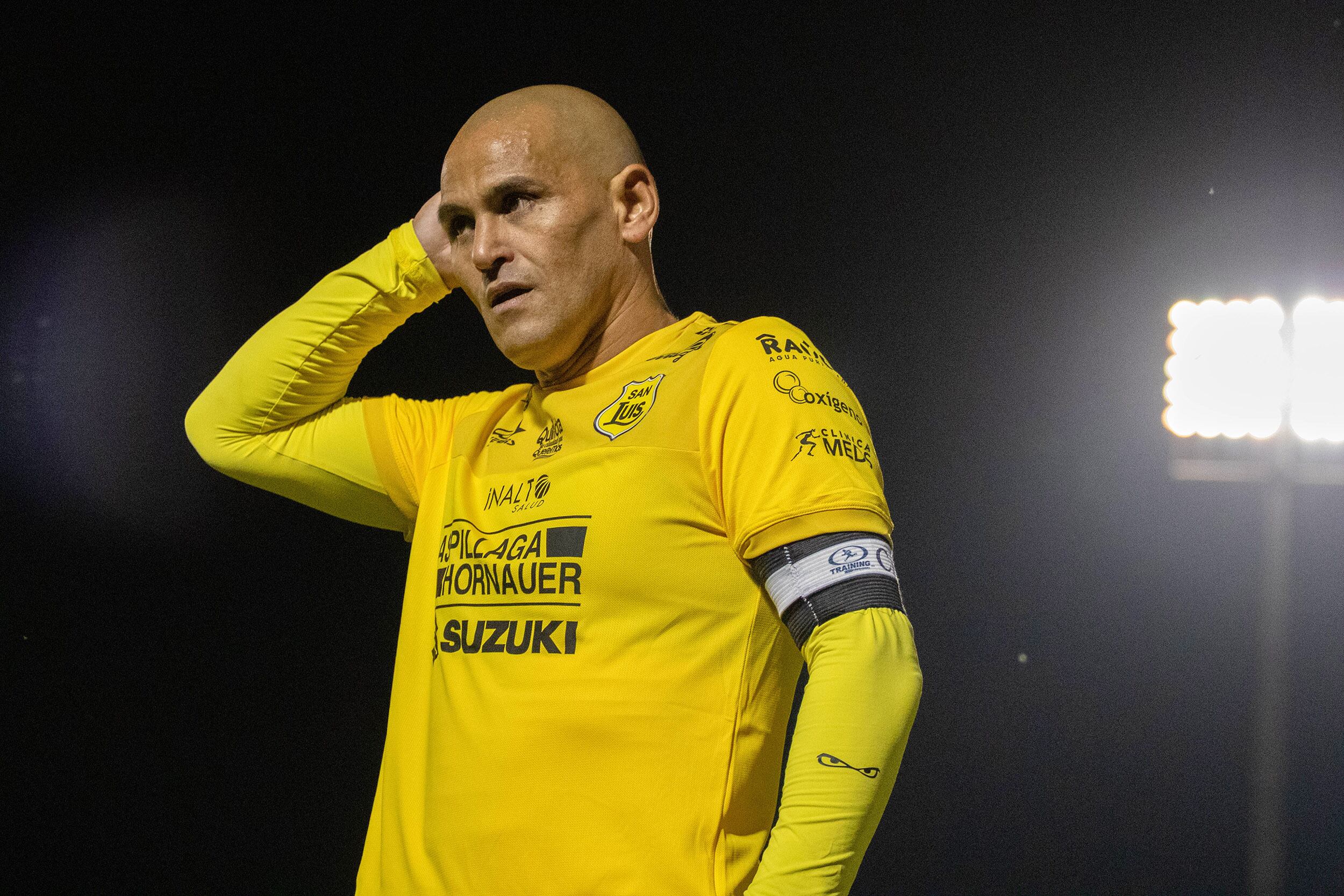 El potente mensaje de Humberto Suazo tras compleja lesión que lo alejó de las canchas | Agencia Uno