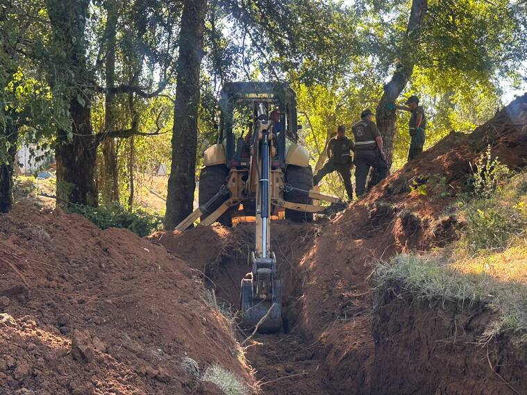 MAFIL : Continuan Excavaciones en terreno donde vivía Julia Chuñil