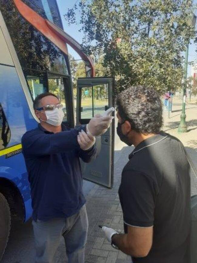 Controles al subir a transporte para ir a mina Los Bronces
