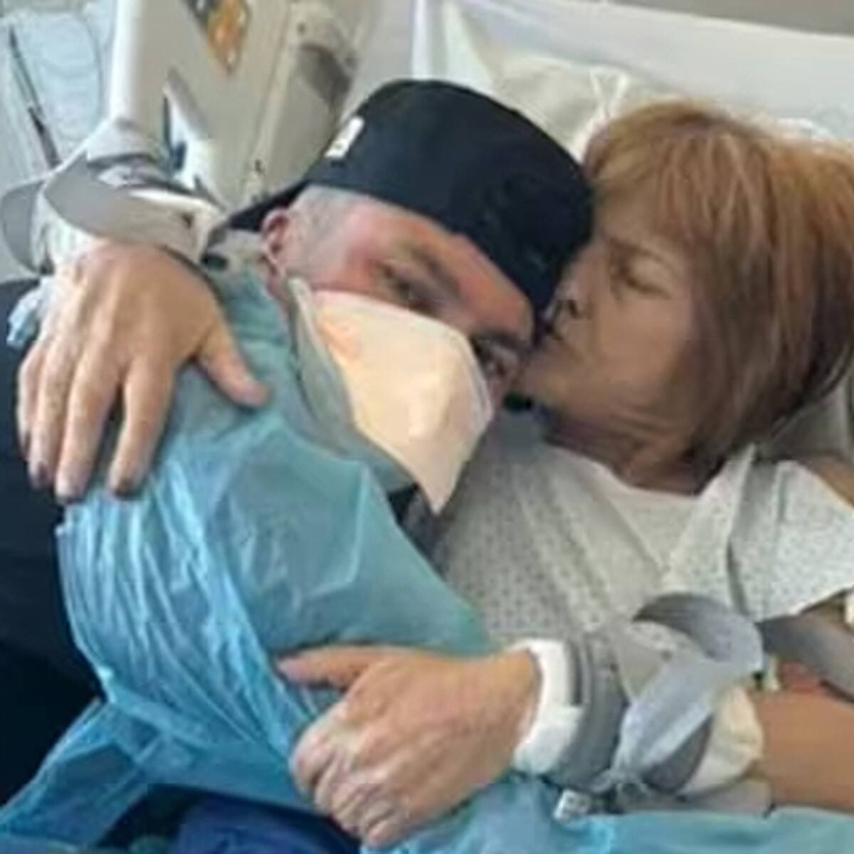 “Es un día muy difícil, mi viejita nos ha dejado”: Gary Medel publica emotivo mensaje para despedir a su madre