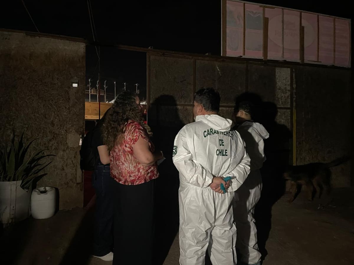 Hallan muertos a pareja de exconvivientes en Alto Hospicio: hombre se habría suicidado