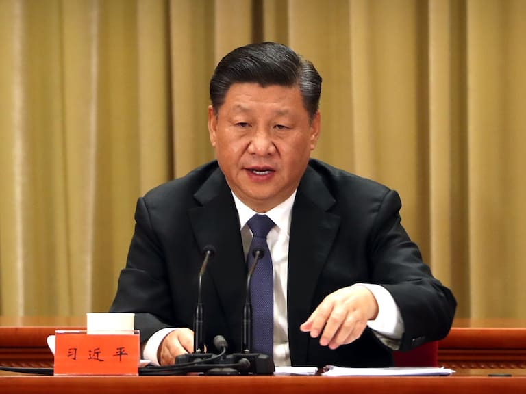 El presidente chino Xi Jinping habla en un acto oficial en Pekín