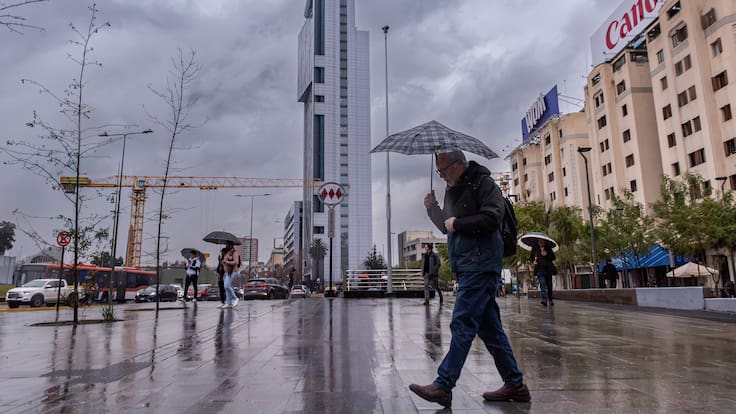 Lluvia en Santiago: ¿Cuándo vuelven las precipitaciones y hasta qué día se extenderá el nuevo sistema frontal?