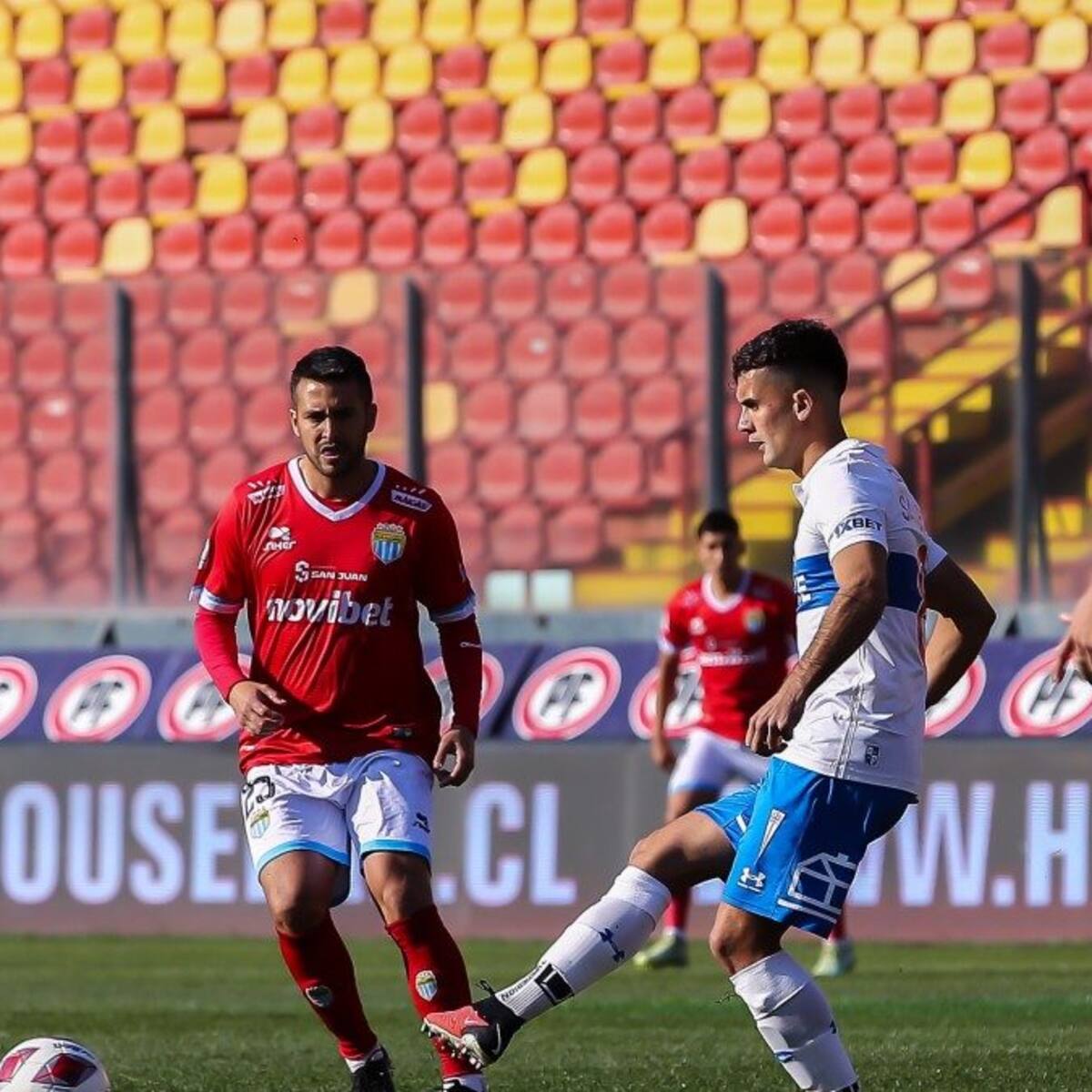RESUMEN | La UC regresó a los triunfos tras vencer a Magallanes en Santa Laura