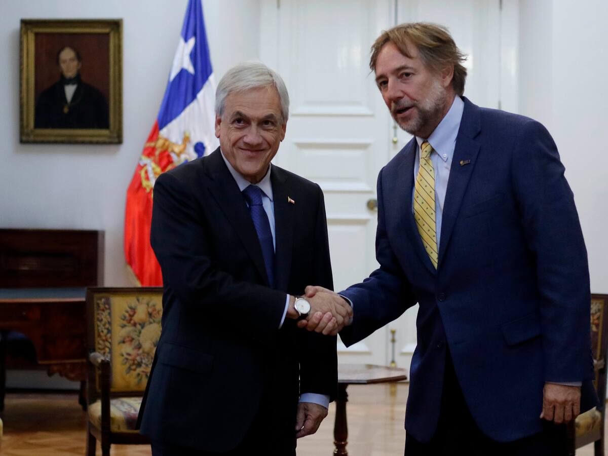 Exministro de Transporte de Sebastián Piñera: “Es la versión más cercana que tiene Chile a un Leonardo da Vinci”