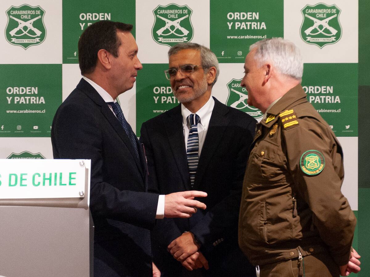 “Carabineros ha estado trabajando en esas contingencias”: Ministro de Seguridad baja el perfil a eventuales problemas durante el Mundial Sub 20