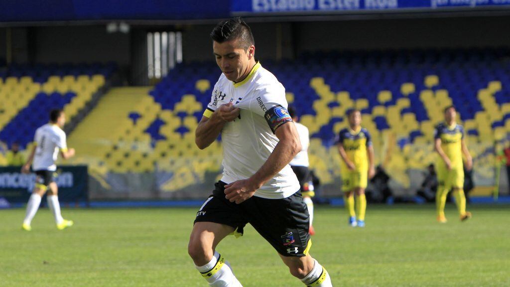 24 de Abril 2016/CONCEPCIONEl jugador Gonzalo Fierro celebra su gol y el uno a cero, durante el Partido valido por la decimocuarta fecha del Campeonato SCOTIABANK clausura 2015-2016 entre Universidad de Concepcion vs Colo Colo, jugado en el estadio Ester Roa Rebolledo
FOTOS: MARIBEL FORNEROD/AGENCIAUNO