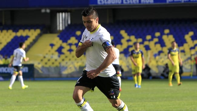 24 de Abril 2016/CONCEPCIONEl jugador Gonzalo Fierro celebra su gol y el uno a cero, durante el Partido valido por la decimocuarta fecha del Campeonato SCOTIABANK clausura 2015-2016 entre Universidad de Concepcion vs Colo Colo, jugado en el estadio Ester Roa Rebolledo
FOTOS: MARIBEL FORNEROD/AGENCIAUNO