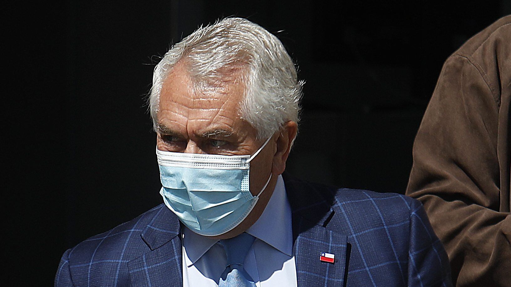 20 de Marzo de 2021/SANTIAGO El ministro del Salud, Enrique Paris, se retira del Palacio de La Moneda luego de dar el balance de Covid-19.
FOTO: CRISTîBAL ESCOBAR/AGENCIAUNO