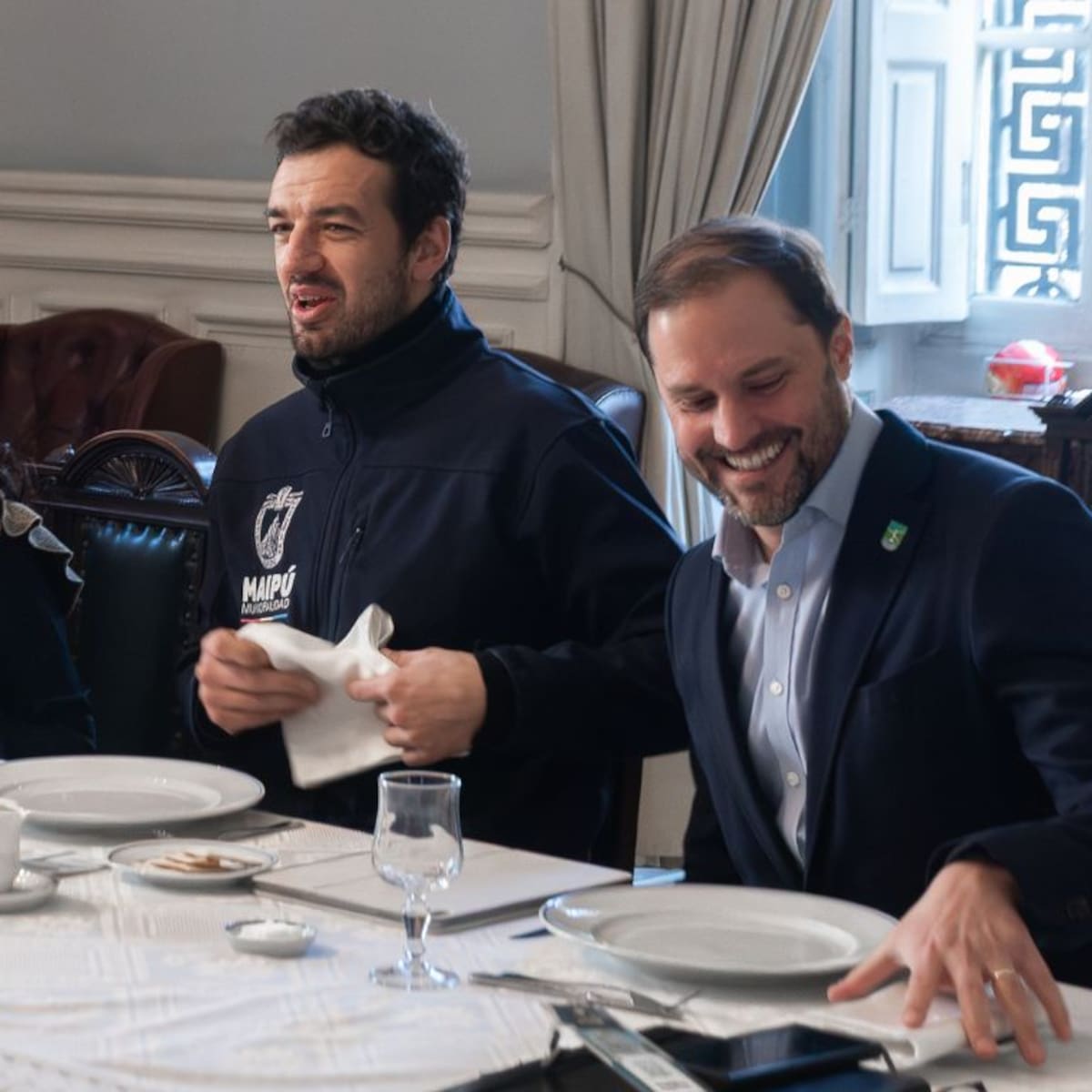 Alcaldes Vodanovic y Bellolio unen fuerzas y proponen siete acuerdos para marcar el rumbo de Chile durante los próximos 30 años