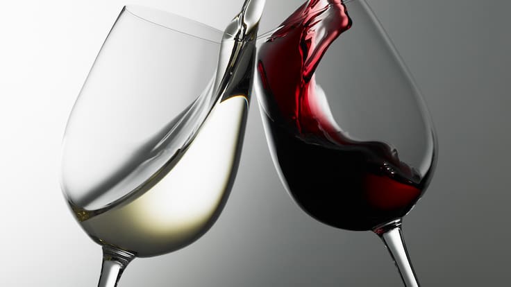 “Trae un litro de agua y lo convertimos en vino”: botillerías chilenas lanzan inusual promo gratuita por Semana Santa