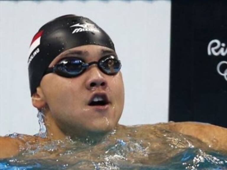 Phelps quedó segundo en los 100 metros mariposa