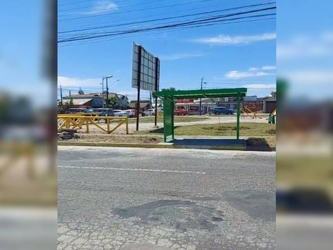 “Varios vecinos tienen la duda...”: Municipalidad de Hualpén explica por qué se instaló paradero de buses en zona donde no pasan micros