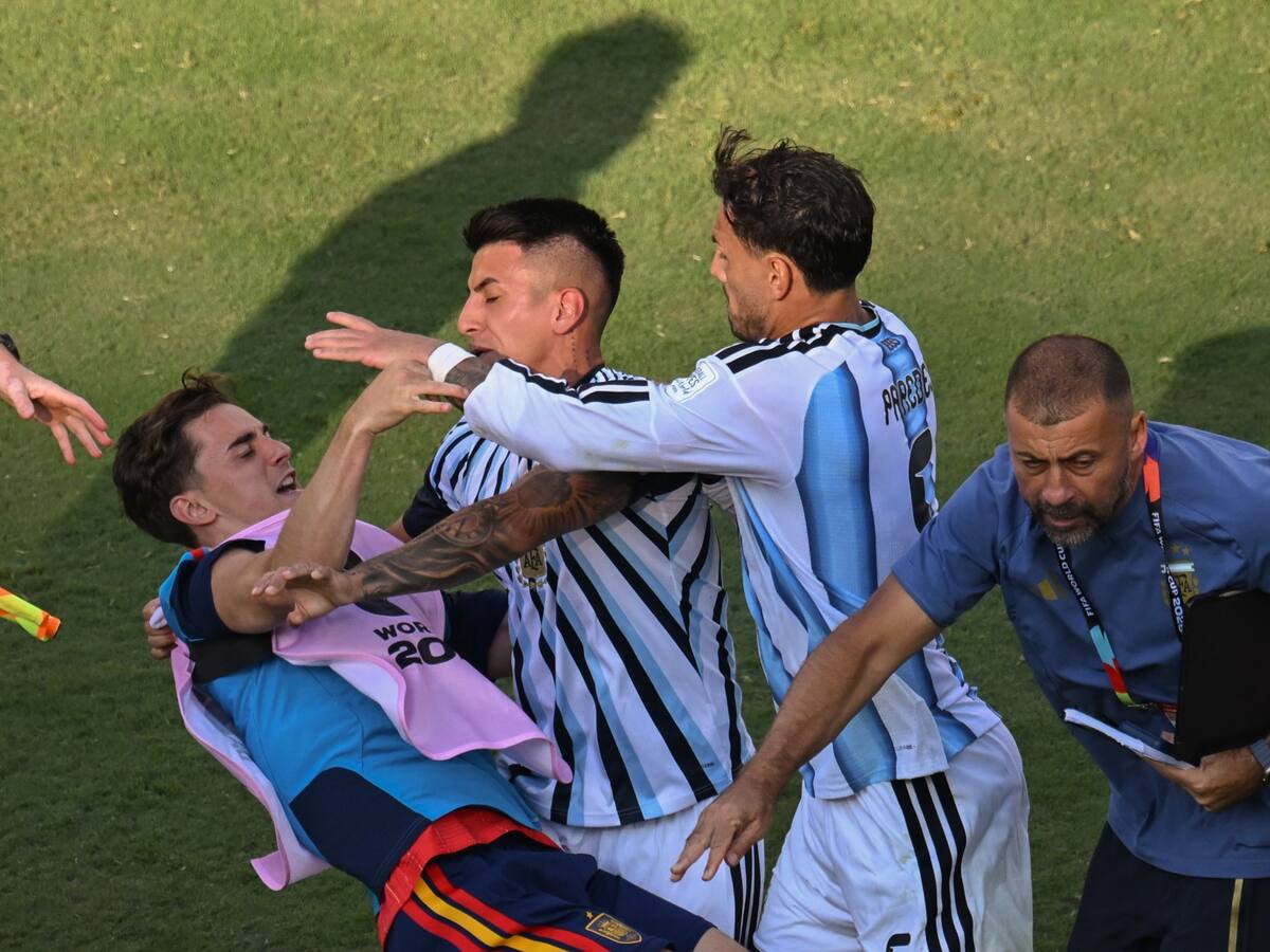 Gavi habla por primera vez de la agresión de Paredes y lanza un inesperado pedido a la FIFA: “No creo que...”