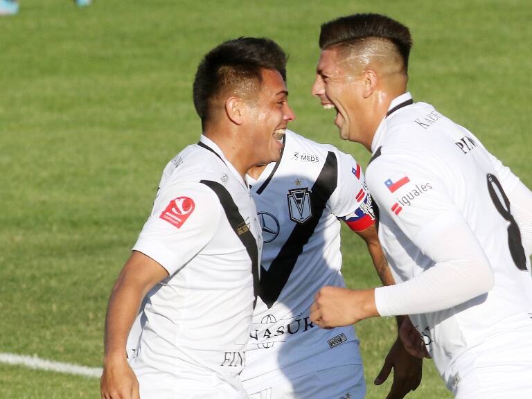 Santiago Morning despacha por penales a Unión La Calera y asegura un semifinalista de Primera B en Copa Chile