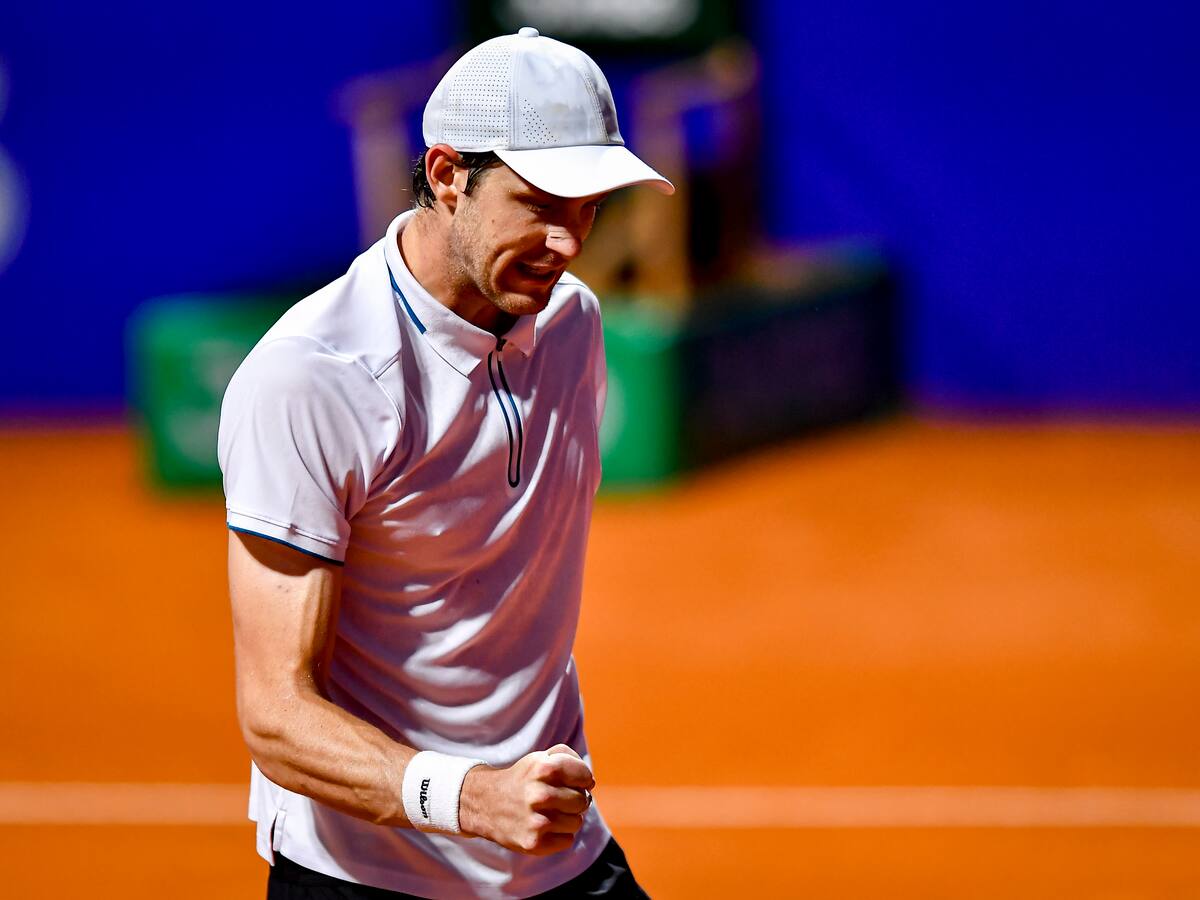 Nicolás Jarry cae preso de sus errores y de su físico para quedar eliminado en el Masters 1000 de Madrid