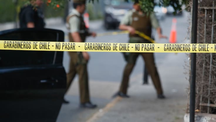 Violento “turbazo” en La Florida: grupo de ocho delincuentes irrumpieron violentamente en un domicilio y golpearon al hijo de las víctimas
