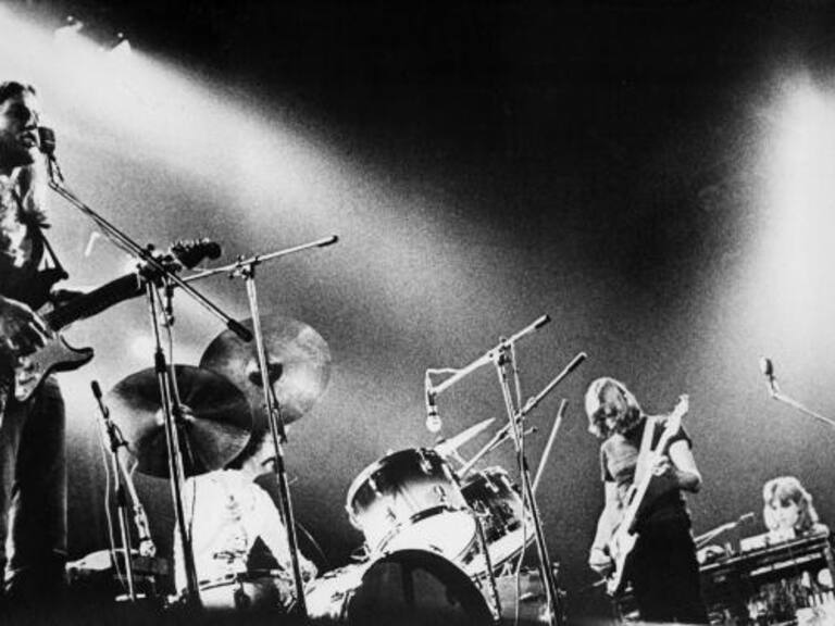 Letra y Música: recordando «The Dark Side Of The Moon» a 50 años de su presentación en vivo